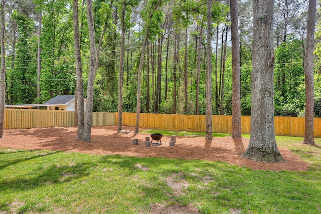 view of yard with fence