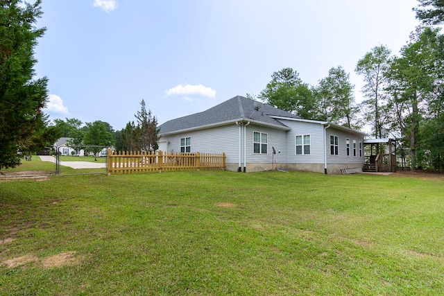219 Devonshire Dr, Thomson, GA 30824 - view of side of property with a shingled roof