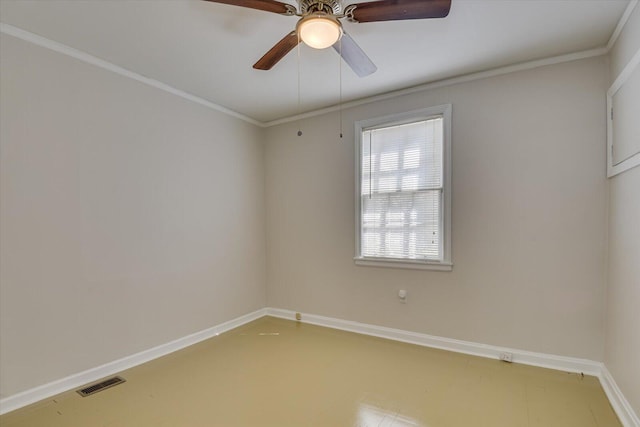 unfurnished room featuring visible vents, crown molding, baseboards, and ceiling fan