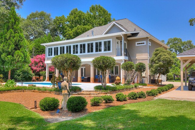 view of front of house featuring a patio area