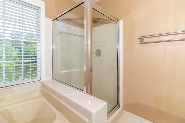2531 Tupelo Dr, Augusta, GA 30909 - full bathroom featuring plenty of natural light, a shower stall, and a bath