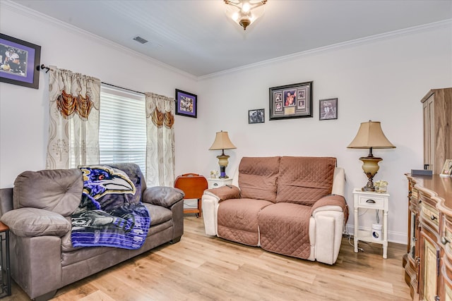 670 Callaway Dr, Graniteville, SC 29829 - living area featuring crown molding, light wood-style flooring, and baseboards