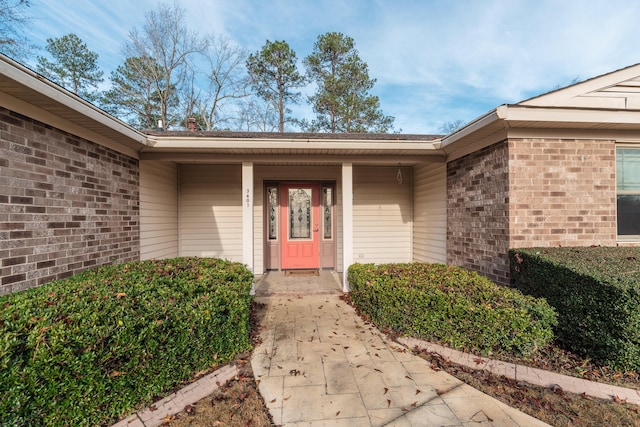 view of property entrance