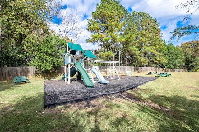 view of jungle gym featuring a yard