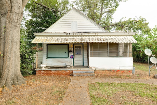 view of front of house