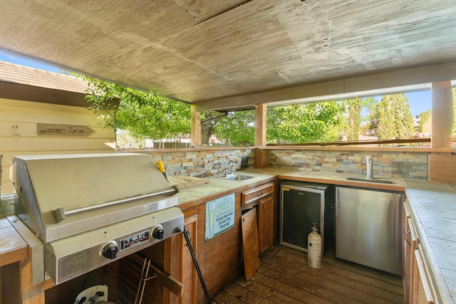 3413 Sutton Pl, Augusta, GA 30906 - view of patio with area for grilling, grilling area, and a sink