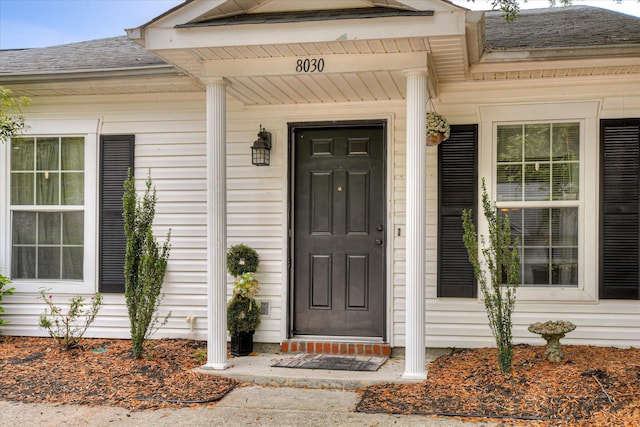 8030 Reagan Cir, Augusta, GA 30909 - entrance to property featuring a shingled roof