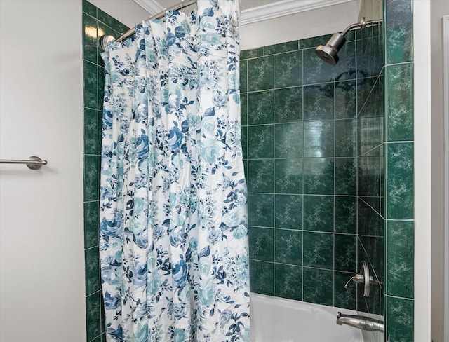 3997 Hammonds Fry, Evans, GA 30809 - full bathroom with shower / tub combo with curtain and crown molding