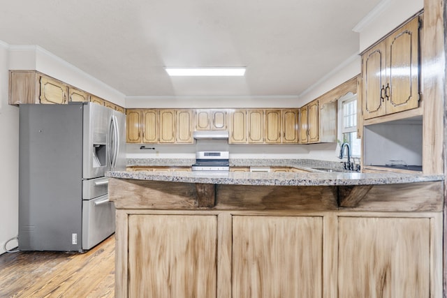 5131 Deans Bridge Rd, Blythe, GA 30805 - kitchen featuring appliances with stainless steel finishes, a peninsula, under cabinet range hood, ornamental molding, and a sink