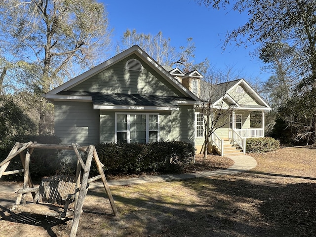 view of front of house featuring covered porch