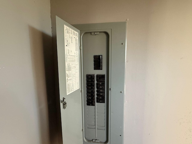3314 Forest Estates Dr, Augusta, GA 30909 - utility room featuring electric panel