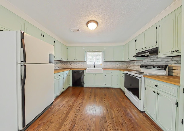 5850 Jaime Dr, Grovetown, GA 30813 - kitchen featuring white appliances, under cabinet range hood, a textured ceiling, dark wood finished floors, and backsplash