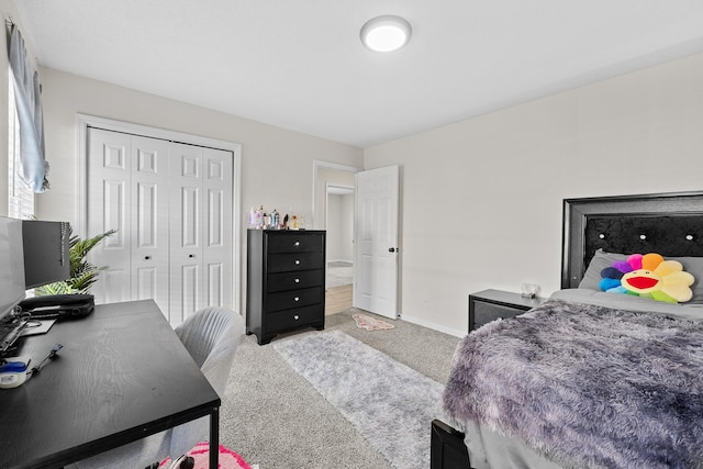3235 Warwick Pl, Hephzibah, GA 30815 - bedroom with carpet flooring, an office area, and a closet