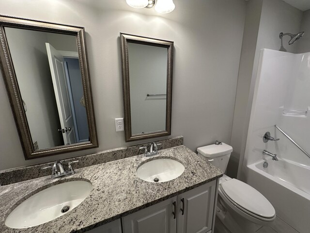 spare room featuring visible vents and baseboards