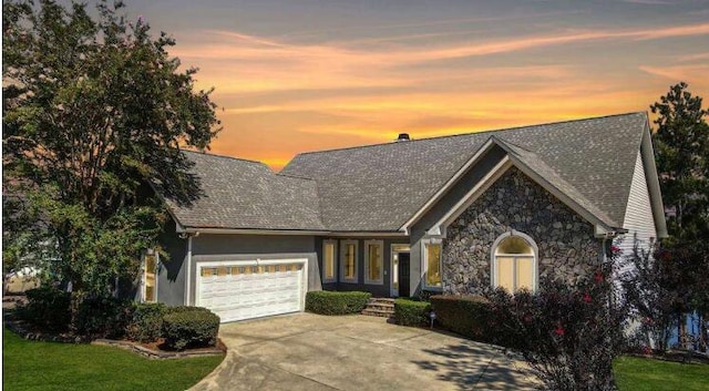 view of front facade with a garage