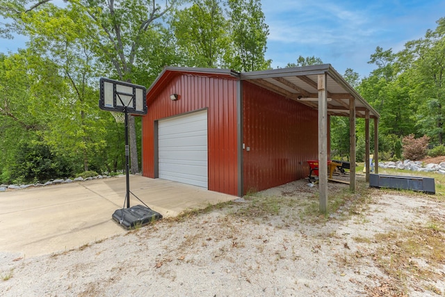 165 Indian Valley Ln, Swansea, SC 29160 - garage featuring a garage