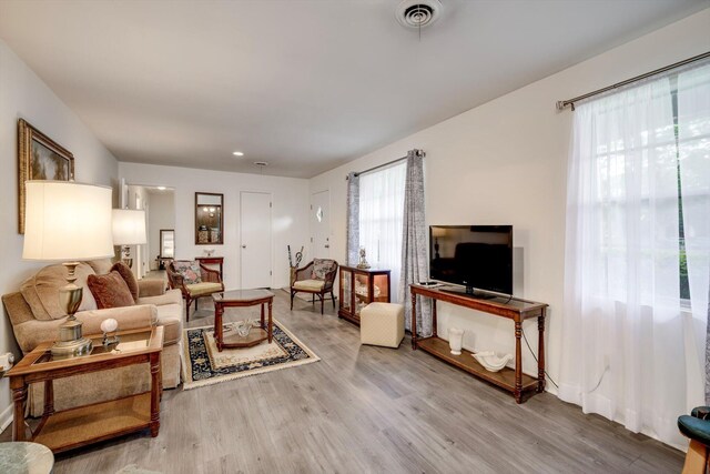 3593 Westhampton Dr, Martinez, GA 30907 - living area featuring light wood-style floors and baseboards