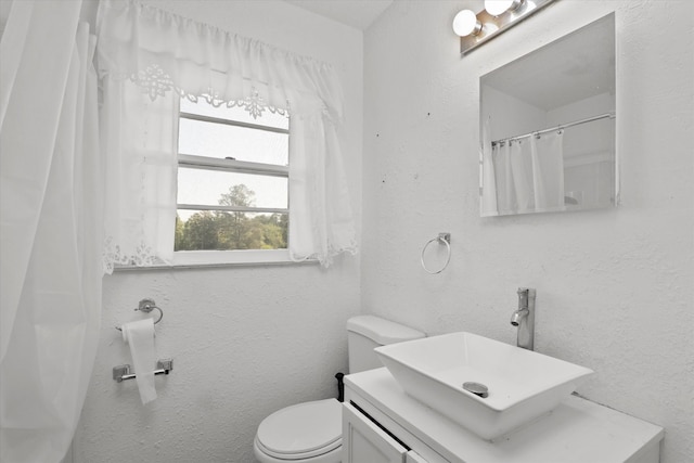 2905 Rocky Creek Rd, Augusta, GA 30906 - full bath with toilet and vanity