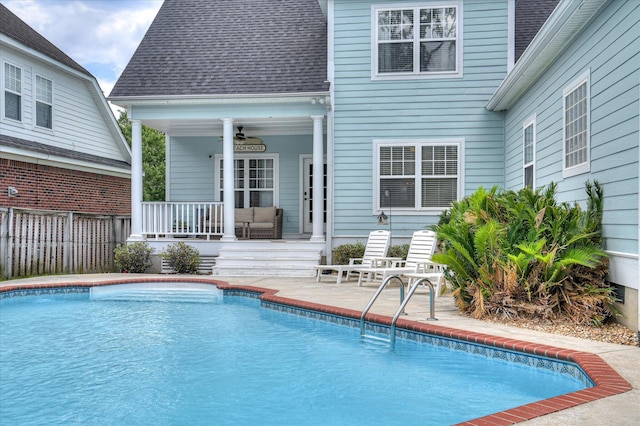 210 Oleander Trl, Evans, GA 30809 - view of swimming pool featuring a ceiling fan and a patio area
