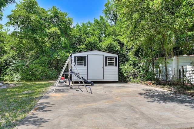 view of outbuilding