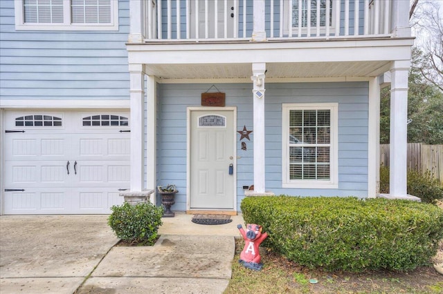 entrance to property featuring a balcony