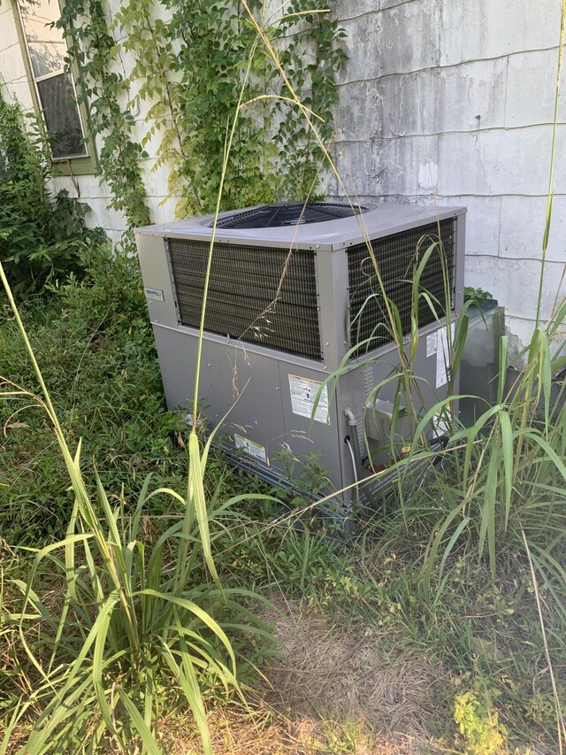 1555 Koger St, Augusta, GA 30904 - exterior view of a central air condition unit
