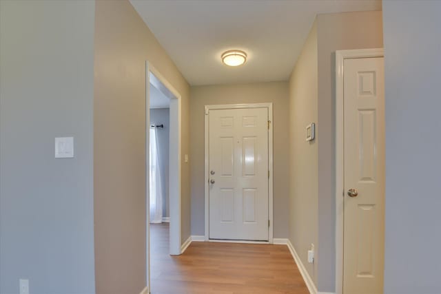 3643 Stanton Ct, Augusta, GA 30906 - hall featuring light wood-style flooring and baseboards