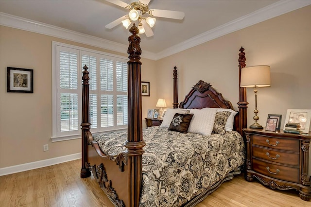 bedroom with ceiling fan, crown molding, light hardwood / wood-style flooring, and multiple windows