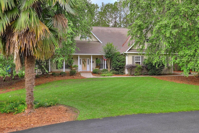 901 Patriots Pt, Mccormick, SC 29835 - view of front of house with a front lawn and roof with shingles