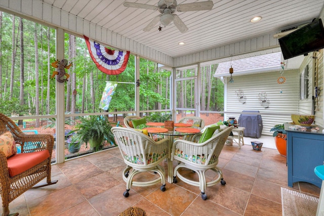 901 Patriots Pt, Mccormick, SC 29835 - sunroom with a ceiling fan, healthy amount of natural light, and outdoor dining space