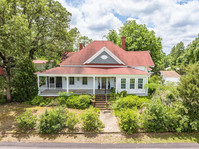 farmhouse-style home with a porch