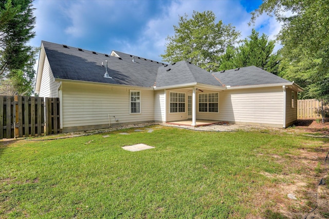 392 Sandleton Way, Evans, GA 30809 - back of property with a patio