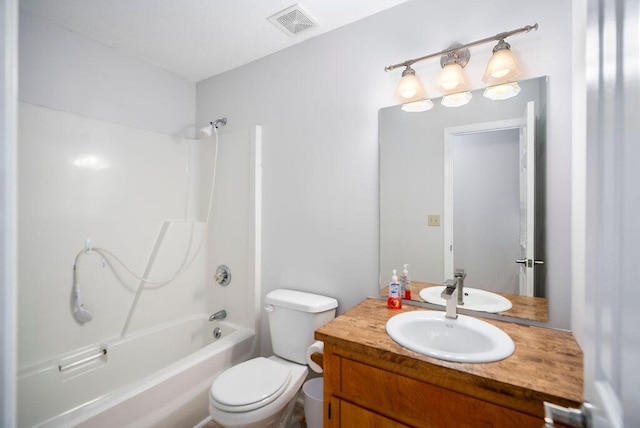 134 Robin Rd, Barnwell, SC 29812 - full bath with vanity and tub / shower combination