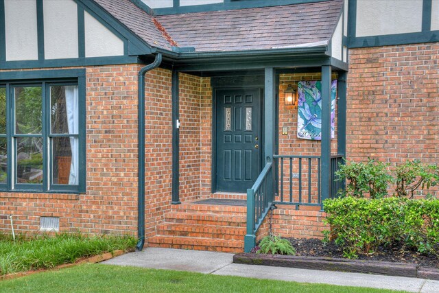 710 Somerset Way, Augusta, GA 30909 - entrance to property featuring brick siding and crawl space