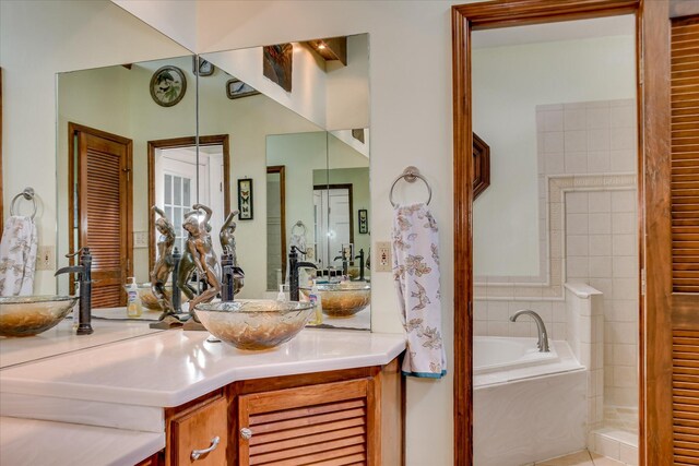 710 Somerset Way, Augusta, GA 30909 - full bathroom with vanity, a bath, and a closet