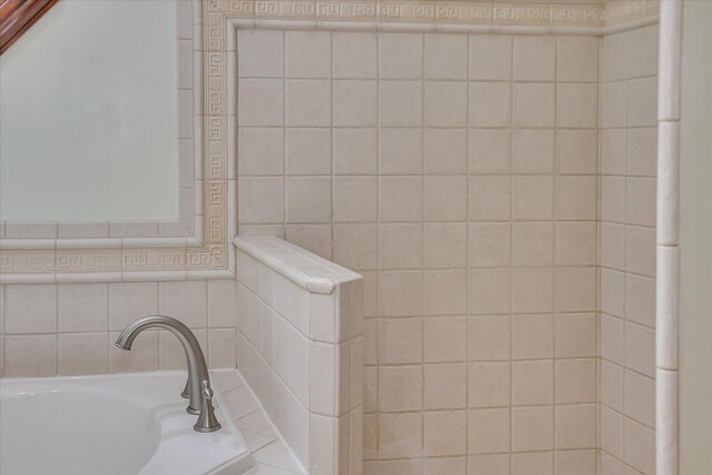 710 Somerset Way, Augusta, GA 30909 - full bath featuring a garden tub