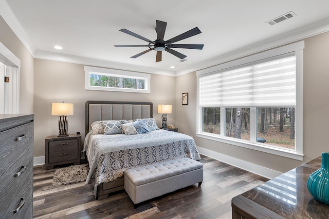 134 Twelve Oaks Dr, Mccormick, SC 29835 - bedroom featuring visible vents, wood finished floors, baseboards, and ornamental molding