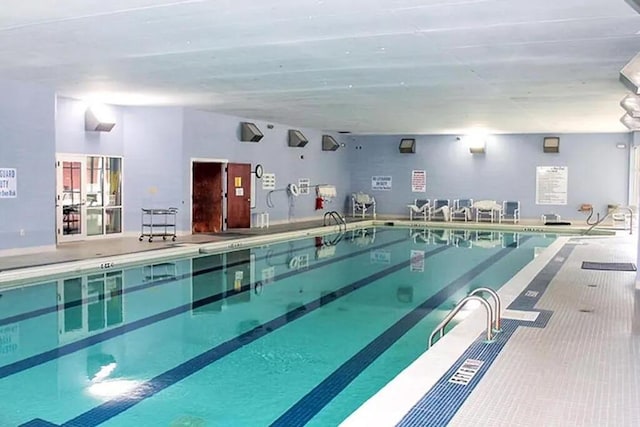 209 Apple Ln, Mccormick, SC 29835 - view of indoor pool