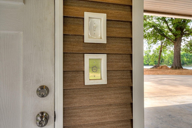 view of interior details