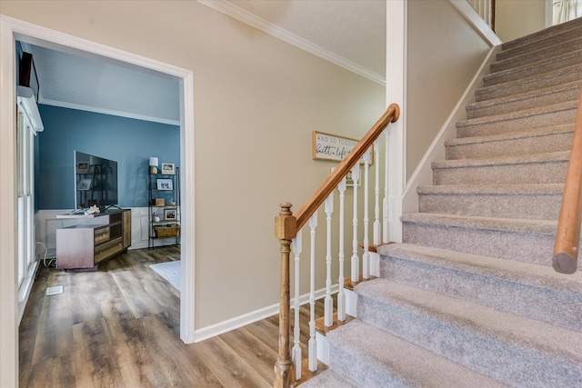 32 Creekside Dr, Aiken, SC 29803 - staircase with wood finished floors, crown molding, and baseboards
