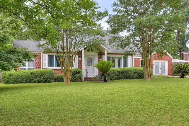 2336 Redwood Dr, Augusta, GA 30904 - view of front of property with brick siding and a front lawn
