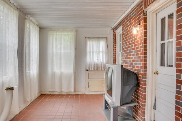 2336 Redwood Dr, Augusta, GA 30904 - view of unfurnished sunroom