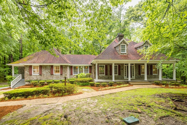 view of front of property with a porch