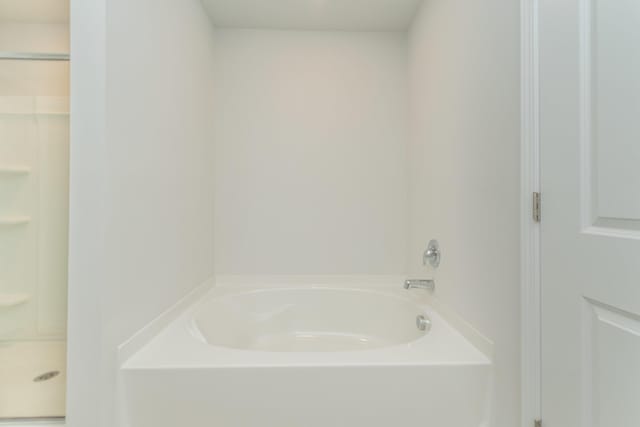 6058 Whitewater Dr, North Augusta, SC 29841 - bathroom featuring a garden tub and a shower