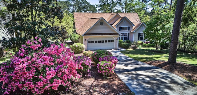 219 Fairway Dr, Mccormick, SC 29835 - craftsman house featuring driveway, a front lawn, and a garage