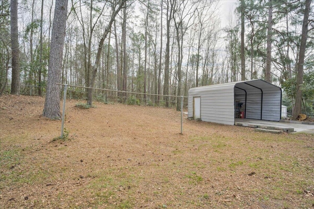 view of yard featuring a carport