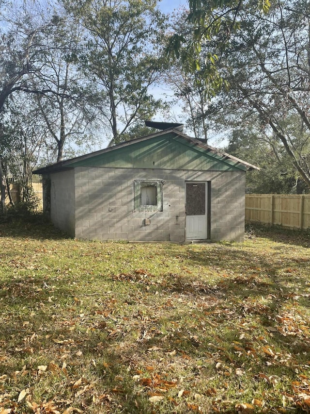 view of outbuilding