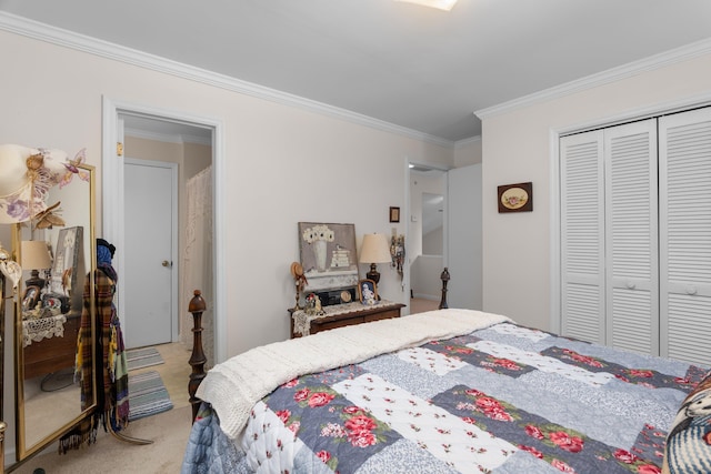 carpeted bedroom with crown molding and a closet