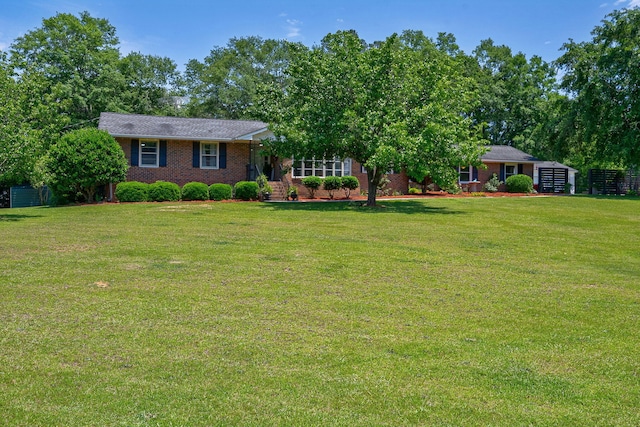 226 Elam Hts, Lincolnton, GA 30817 - view of front of house with brick siding and a front yard