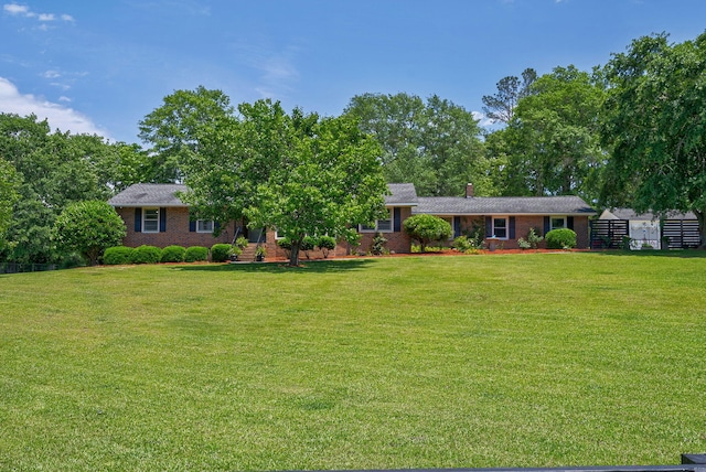 226 Elam Hts, Lincolnton, GA 30817 - ranch-style home with a front lawn and brick siding